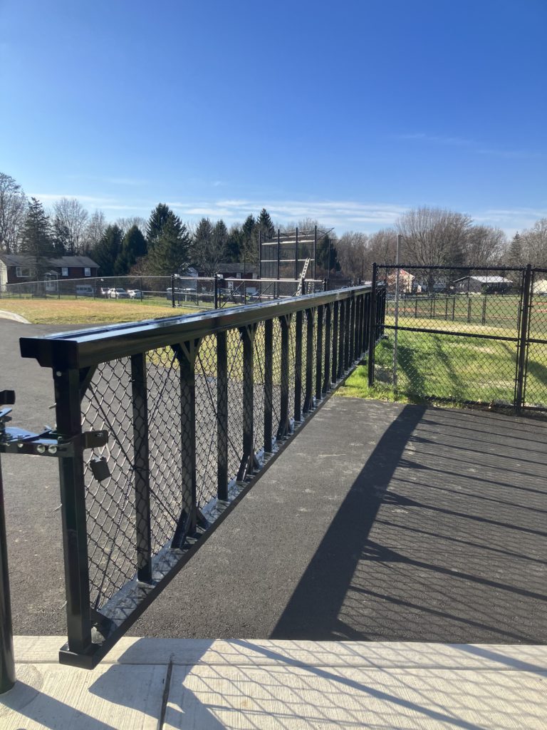sliding chainlink gate